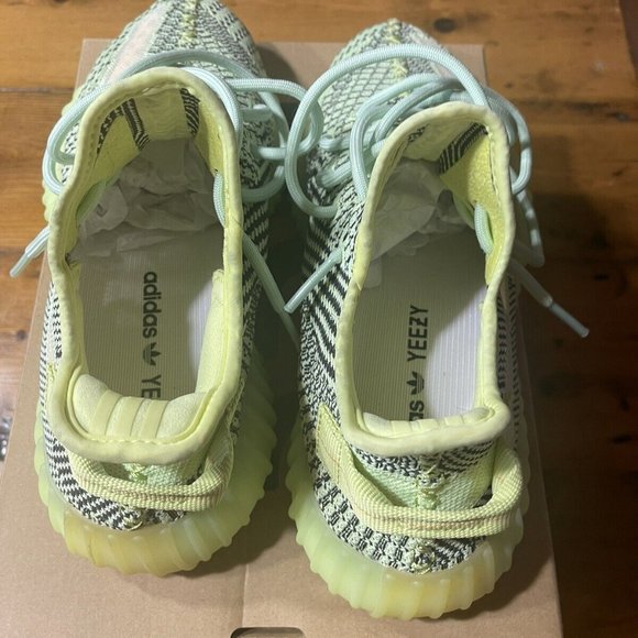 yeezy boost 350 v2 Yeezreel ( Non-Reflective) size us 9 main image 4